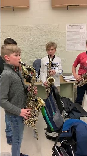 Middle school band students play seven nation army