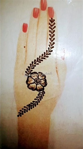 Simple Mehndi Design 2025 #mehndi #shorts #agravanshimehndi