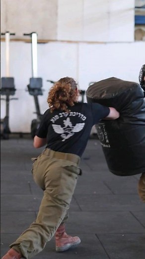 A brief look into the methods of Krav Maga