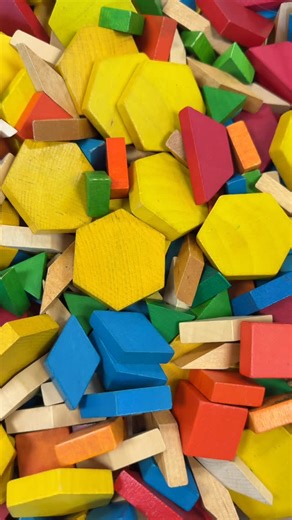 Kristen • Kindergarten Teacher | Come along with me as I prep my 2D shapes unit! We are tying in our first illustration unit of the year using @thatkindermama “Shape... | Instagram