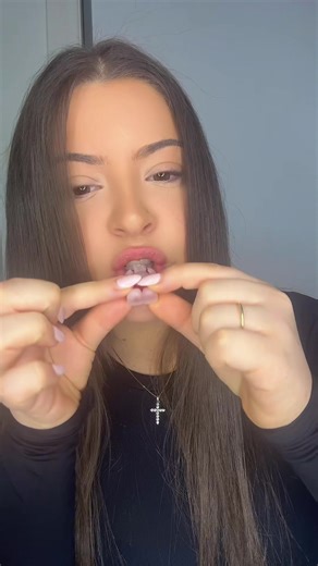 Frozen vs Room Temperature Wax Candy Taste Test