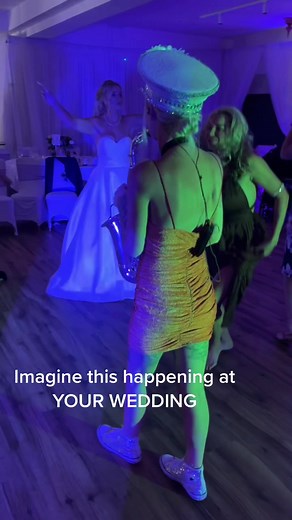 #saxgirl #saxophone #fyp #weddinggoals #omg