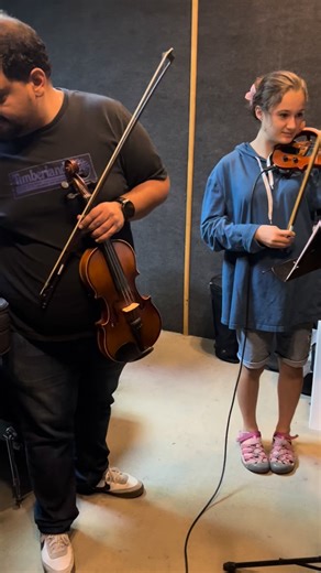 “The best lessons happen when we play together. Guiding the next generation of musicians! 🎶” | Tempo Music Academy