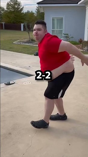 Skibidi bop vs Nikocado