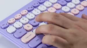 Watch wireless keyboard and mouse on Amazon Live