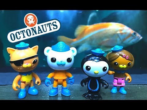 OCTONAUTS Disney Junior Captain Barnacles and Octonauts Toys Visit Educational Aquarium in Real Life