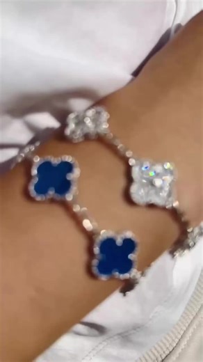 Használj Clover500 kuponkódot 500Ft kedvezményért