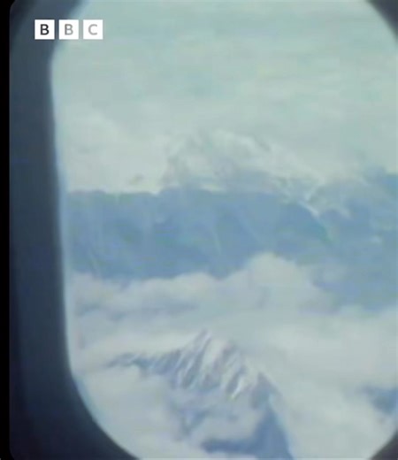 21st January 1976 🇬🇧🇧🇭: It’s exactly 50 years since Concorde took its first commercial flight. The supersonic airliner flew from London Heathrow to Bahrain in a record breaking 3 hours and 38 minutes. Thanks to John Luckie-Downe for the heads up. | The Old Bahrain