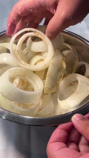Crunchy Crispy Homemade Onion Rings