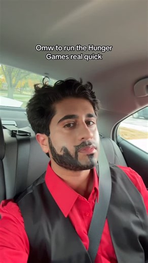 Sahil🧙🏼‍♂️ on Instagram: "The Head Gamemaker is on his way 👀🫢 Idk how Seneca kept up with his beard 💀@thehungergames @hungergamesbooks - #hungergames #senecacrane #seneca #katnisseverdeen #presidentsnow #district12 #haymitchabernathy #peetamellark #sunriseonthereaping #presidentsnow #hungergamescosplay #halloween"