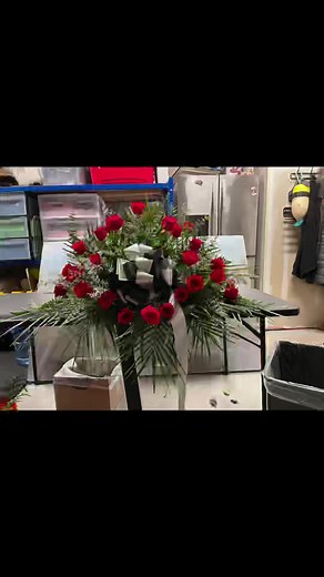 Casket Spray for the Silva/Nunu Family