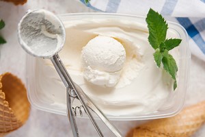 Where to buy the best luxury vanilla ice cream