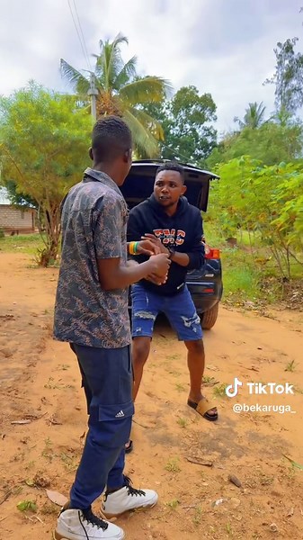 Discover Limevunjika's Unique Sound and Vibes