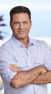 Order a personalised video from Mark L. Walberg