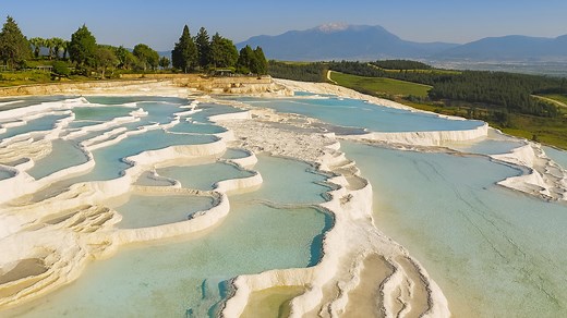 Pamukkale : merveilles naturelles et terrasses thermales en Turquie en 4K