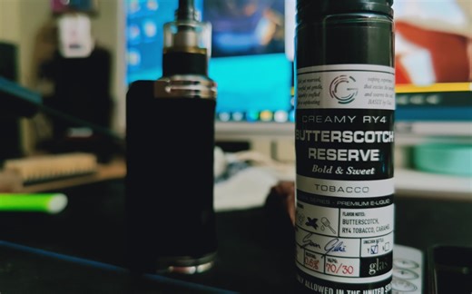 萌萌电子烟油评测glas黑丝烟草