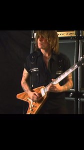 Excerpt of my song “Hands Without Shadows” that was filmed at my studio. Several different picking techniques shown here. | Michael Angelo Batio