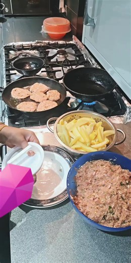 Delicious Four-Ingredient Recipes to Try Today