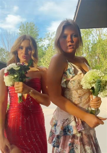 Nitendo on the porch cuz Wii outside 💯💯💰 #bestfriend #prom