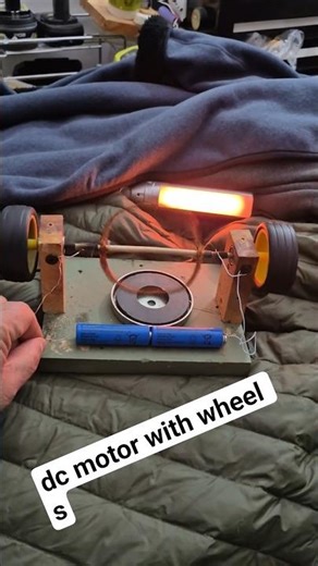 Dc motor with wheels🛞🛞