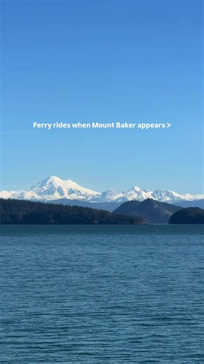 Stunning Ferry Arrival at San Juan Islands