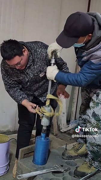 What to do if the drill bit hits rebar and gets stuck? Here's the solution #HBKEENTOOLS #Diamond bit#Diamond drill#Core diamond bit #Diamond drill bit