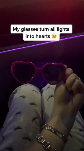 Heart Glasses: Turn Lights into Hearts