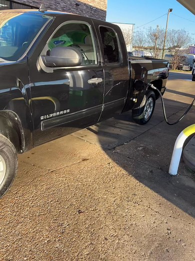 I would like to say congratulations to Mr. William on his 2012 Chevy Silverado | William Lavonne Moore | Facebook