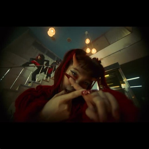 Yasutomo.Kevin.Yoshida on Instagram: "【DoP works】👹AiNA THE END アイナ・ジ・エンド / 革命道中 - On The Way （TVアニメ『ダンダダン』Dandadan season2 op song)撮影させて頂きました。 Artist @ainatheend_official Director：G2 YUKI TSUJIMOTO（NOBODER） @g2_yukitsujimoto @nobodcr Choreographer：AiNA THE END, SHIMIZU MASH @shimizumash Dancer：REiKA, HAZUKi, akari kamayachi, mihiro @reika81z3 @hazu__kigram @akari_kamayachi @mihiro_fabulous Director of Photography：Yasutomo Kevin Yoshida @yasutomo_kevin_yoshida @kevinyoshida.dop B Camera operator