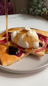 151K views · 241 reactions | Ok, so we made delicious pancakes on a baking sheet, and we think you should too! 丹𢡄 ~ Ingredients: 1 cup All-Purpose Flour ½ teaspoon Salt 2 teaspoons Baking powder 2 tablespoons Granulated sugar 1 cup Milk 3 tablespoons Vegetable oil 1 large Egg 1 cup blueberries 1 cup of raspberries - blended. | Tastemade | Facebook