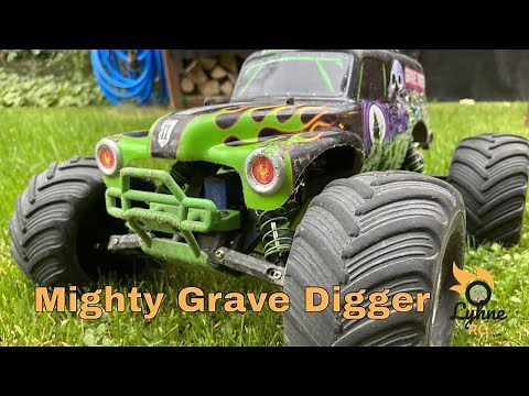 The mighty Traxxas Monster Jam Grave Digger 1/10
