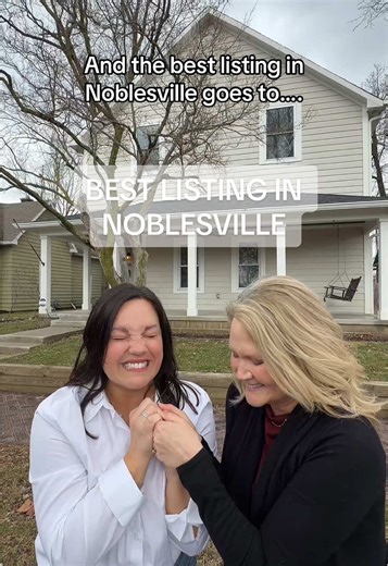 And if you watch closely, you’ll see my fake nail fall off cuz we held hands so tight 😂💅🏼 Join us Saturday 12-2 for an OPEN HOUSE! This 1910 home has been thoughtfully renovated. New everything but still full of character everywhere you turn! And walking distance to downtown, the Peony Festival, schools, parks, shops & restaurants. A dream! More info on our website 🤗