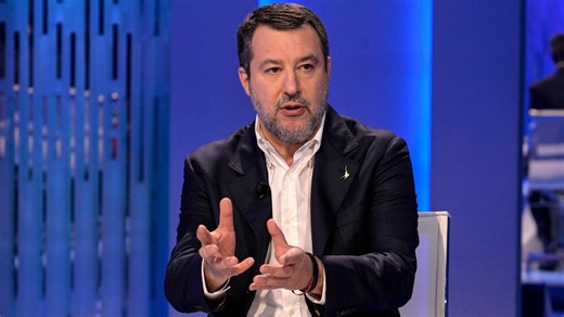 Senza se e senza ma. Anzi, forse. Il “no comment se non conosco” chiude la campagna flop di Salvini su Rogoredo