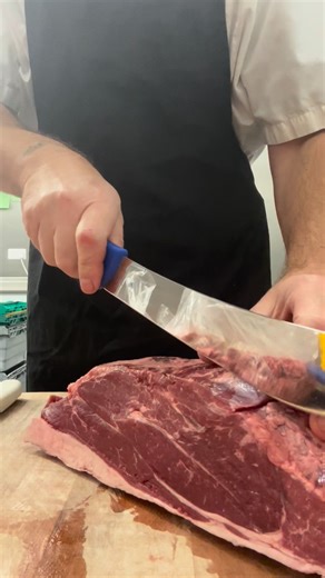 🥩 Rump steak 🐮 Dexter beef from the New Forest ➡️ dry aged for a minimum of 28 days to develop depth of flavour and tenderness. 👍 PLEASE LIKE & SHARE #newforest #easy #dinner #explorer #fyp | Webbs butchers