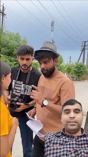 Introducing the "VitaWear SmartBand," a next-generation wearable gadget🎉 that combines health P132