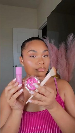 pink blush 💞🌺🎀 #blush #makeup #creamblush #powderblush