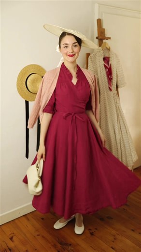 Vintage 1950s Dress: Perfect Outfit for Ice Cream