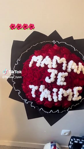 Bouquets de roses éternelles pour toutes les occasions