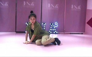 Lisa个人solo-《Take me》舞蹈翻跳cover