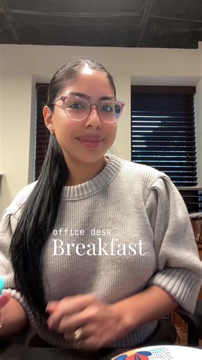 Delicious Desk Breakfast Ideas for Office Life
