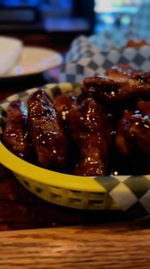 One of my top 3 spots 🏆 in Pittsburgh for ‘Wing Night.’ 😋 #chickenwings #WingNight #pittsburgh | View Pittsburgh
