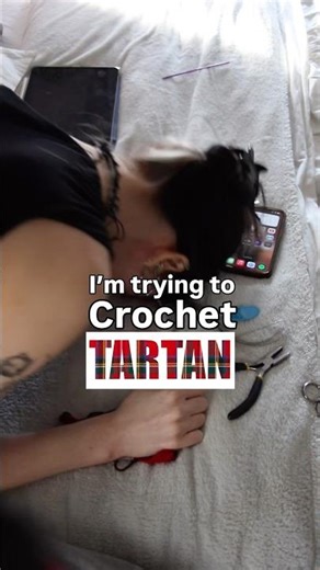 Crocheting Tartan colorwork 😳