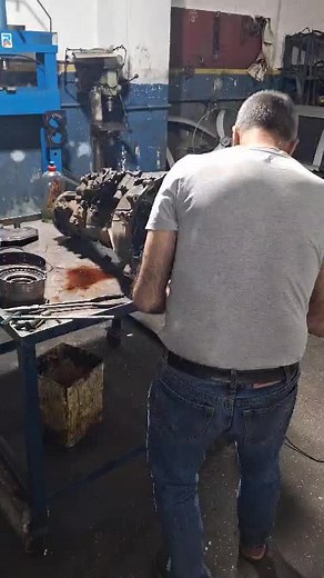 Mechanical Repair Techniques in a Workshop Setting