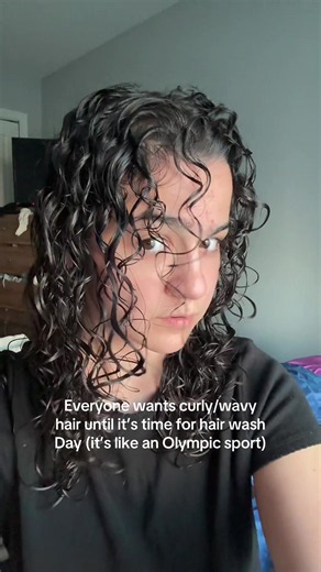 Curly/Wavy Hair Struggles: Wash Day Tips for Neck & Shoulder Pain