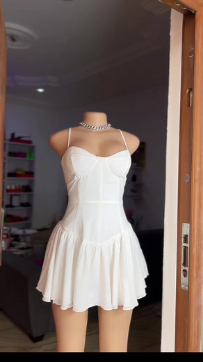 Thrifting Fashion: Embrace Your Style with CapCut