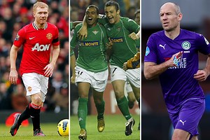 Footballers who came out of retirement, including Scholes, Robben and Denilson