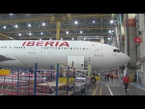 Así es el hangar del aeropuerto de Barajas, uno de los más grandes de Europa