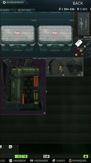 Opening black division crate in Tarkov