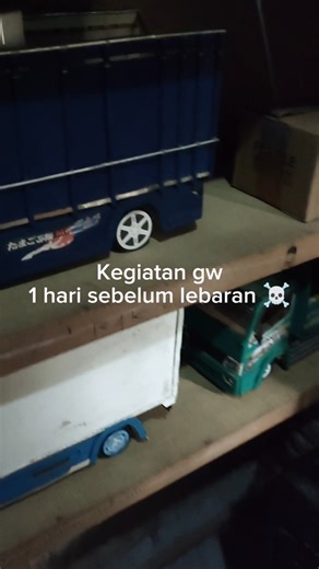 Ancaman Sudah Dekat 😧 #miniaturtruk #miniaturbus #mainan #lebaran #koleksi #idulfitri