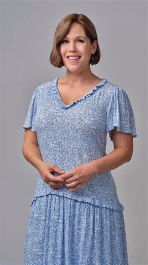 When Calls The Heart on Instagram: "Merry Christmas from our family to yours, #Hearties! ❤️ Wishing you all a happy and healthy holiday season and we look forward to bringing in the new year together January 4th!"